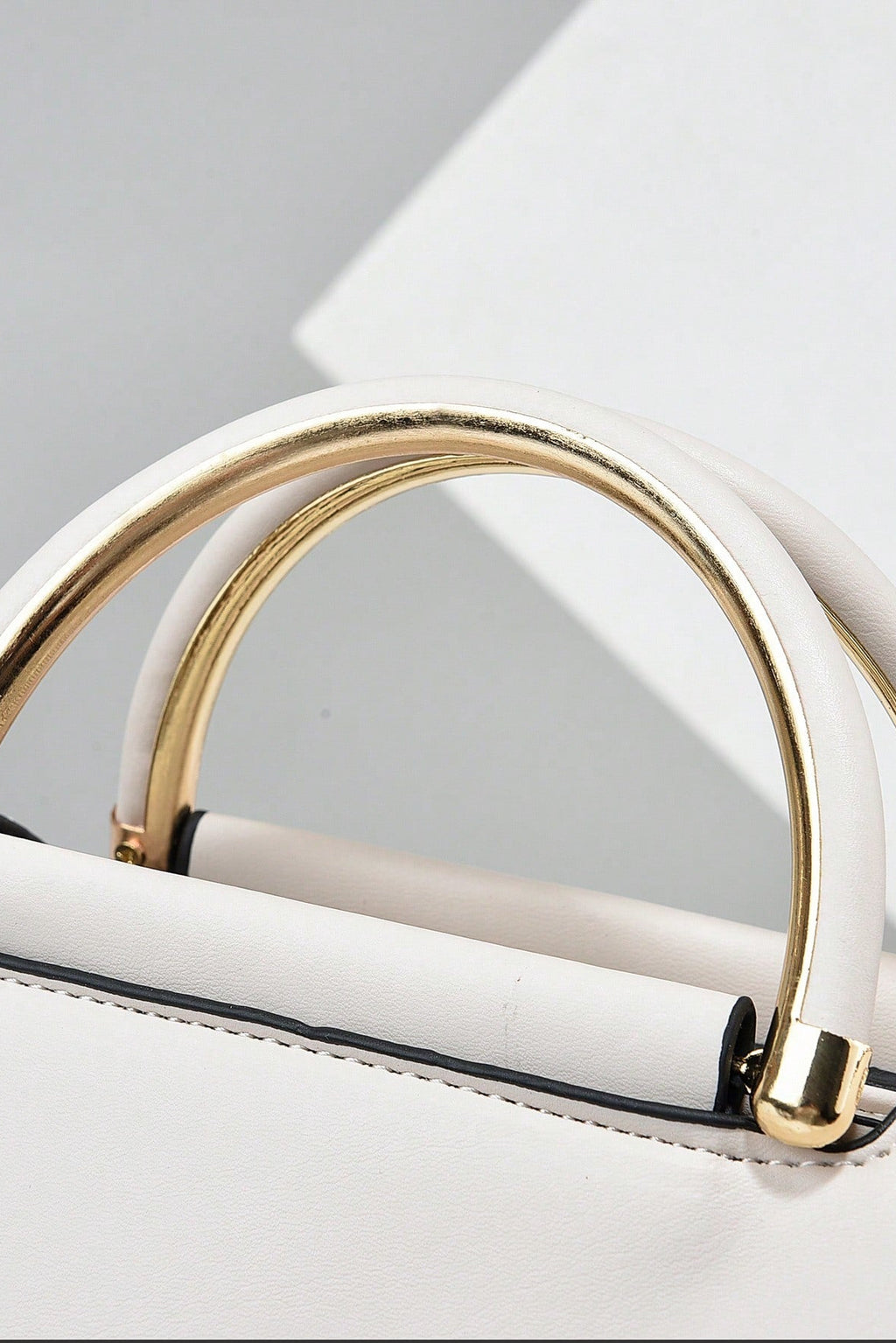 Borsa multifunzione a mano e spalla