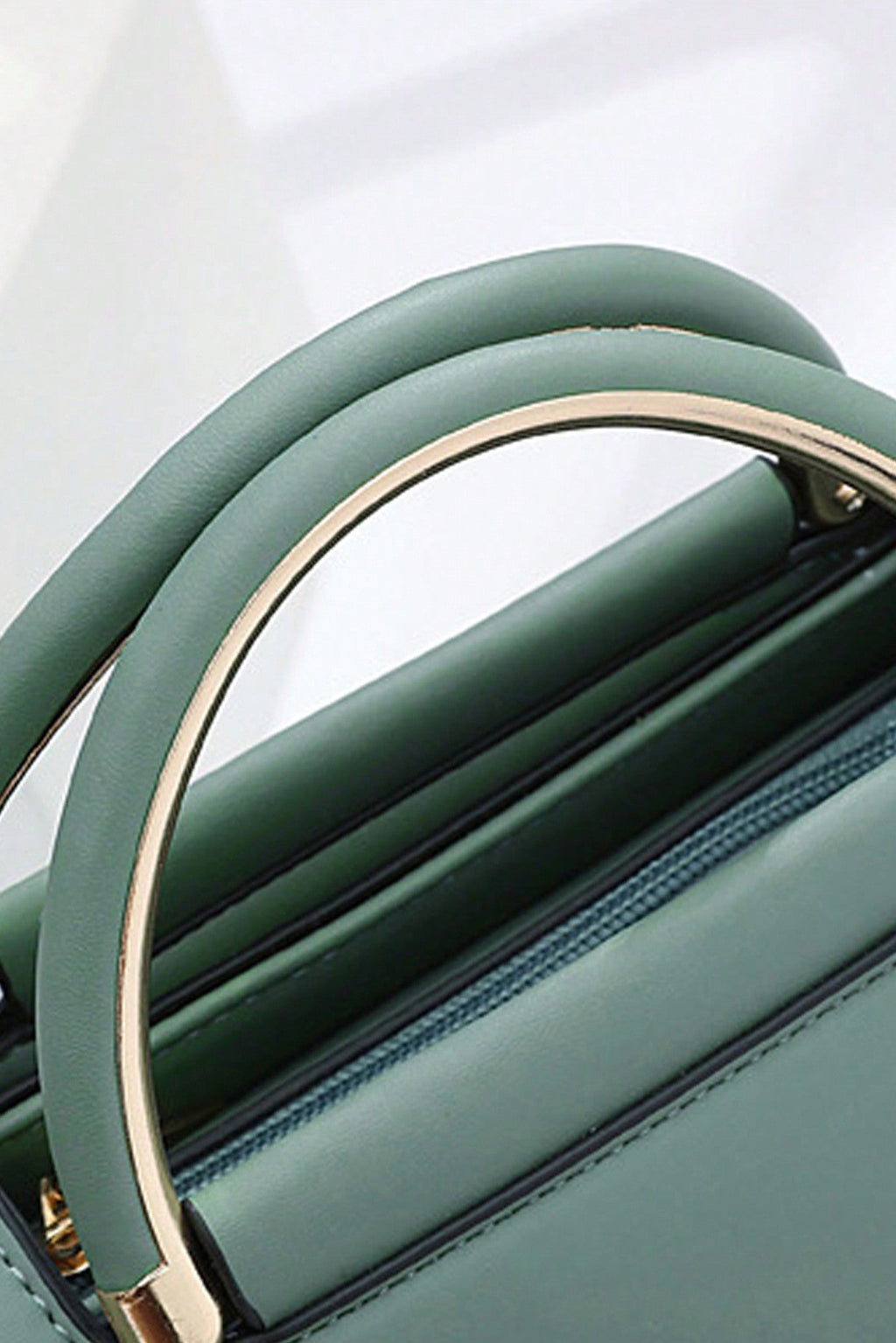 Borsa multifunzione a mano e spalla