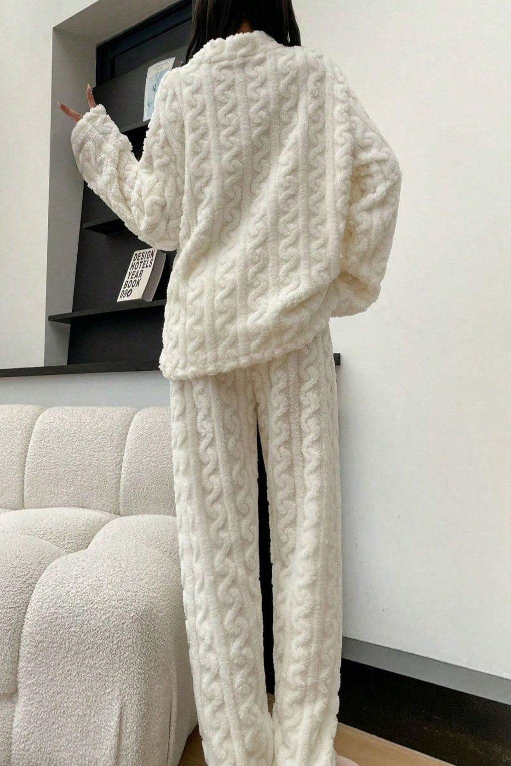 Pigiama in pile con motivo a maglia