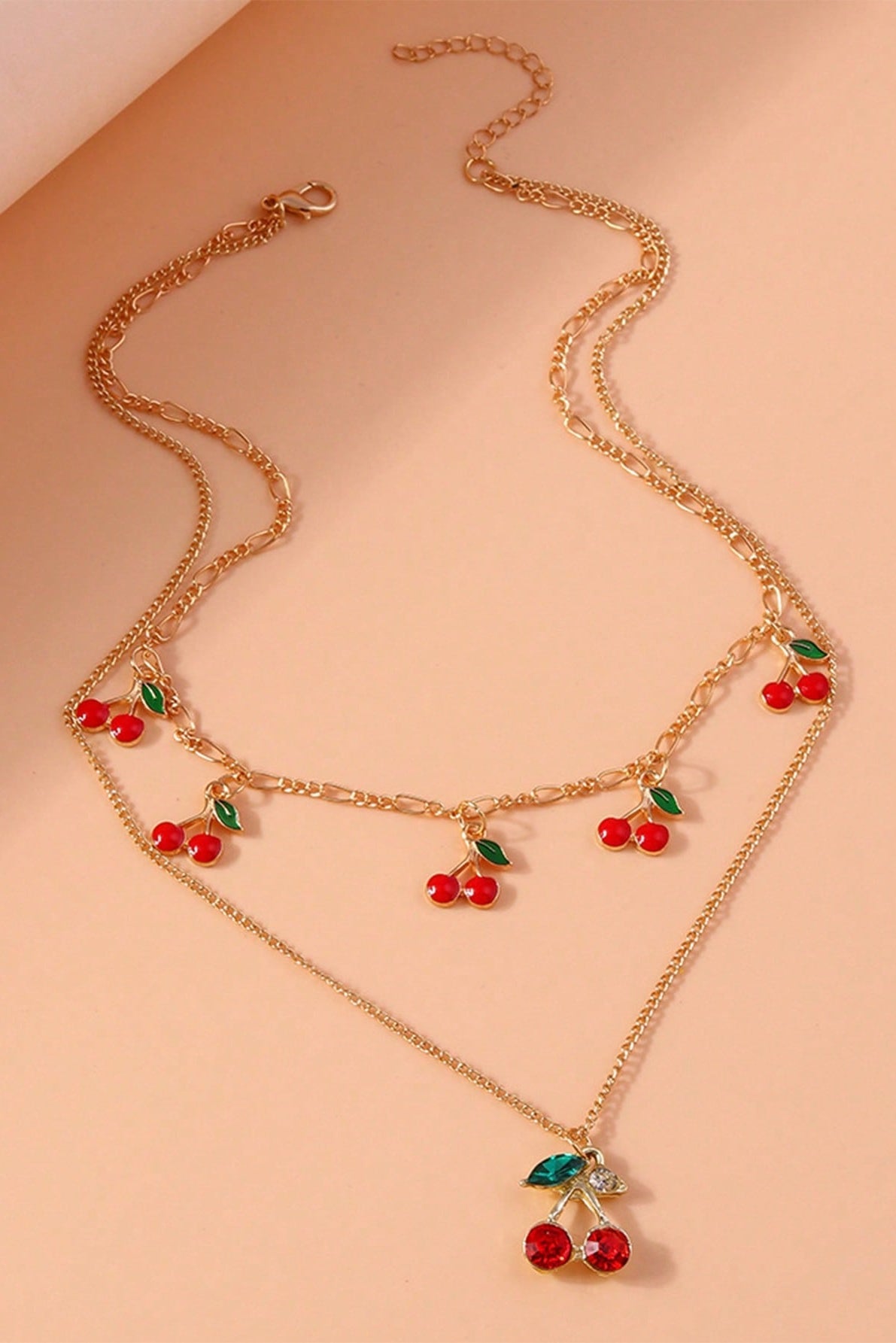 Collana ciliegia multistrato con catena inossidabile