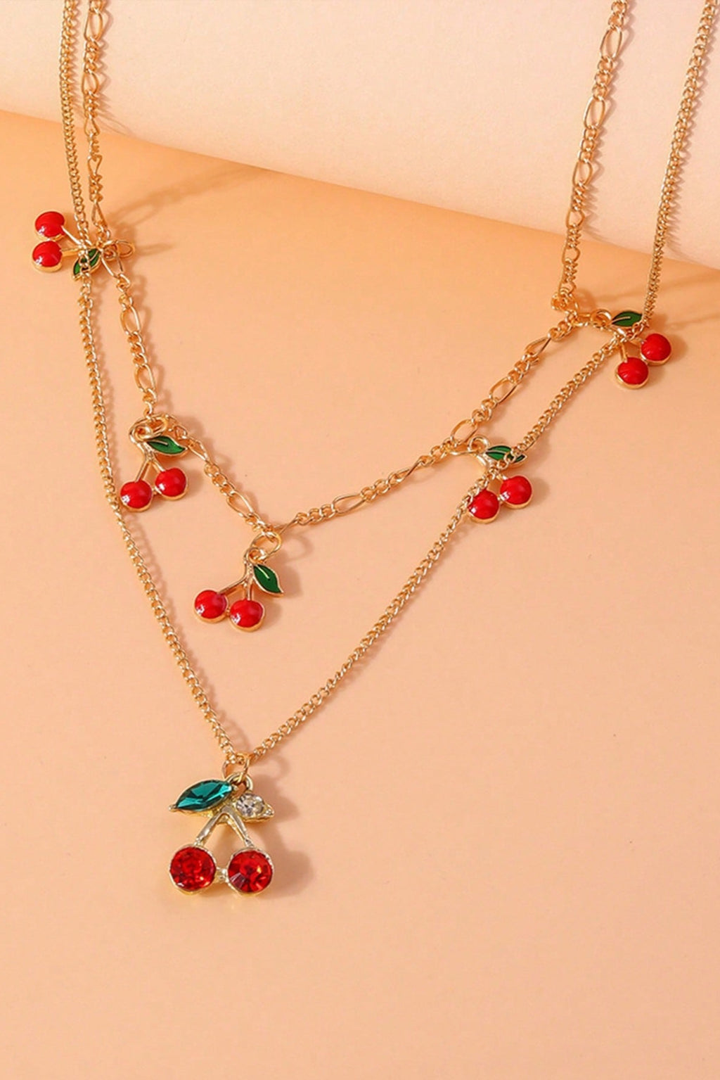 Collana ciliegia multistrato con catena inossidabile