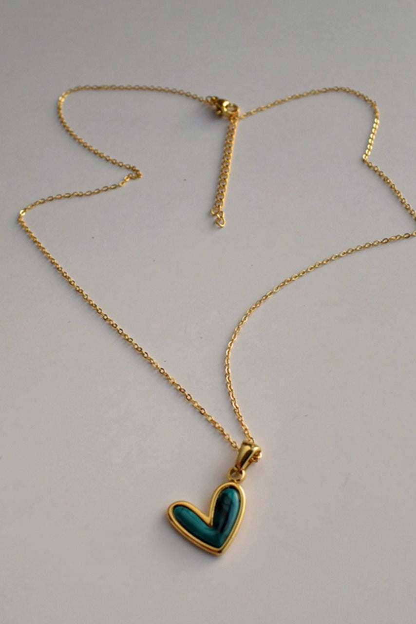 Ciondolo con motivo a cuore