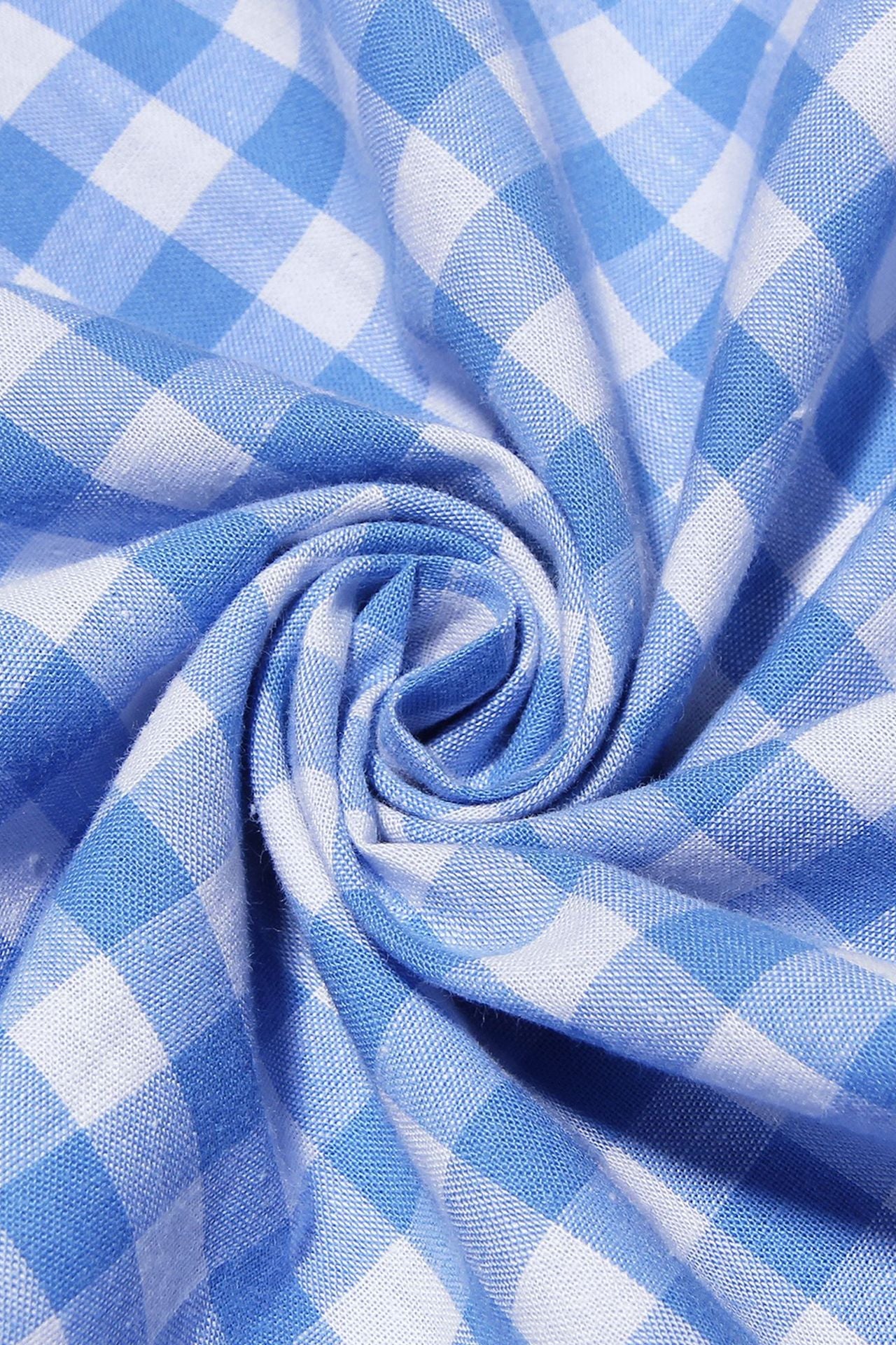 Vestido con escote cuadrado y falda larga