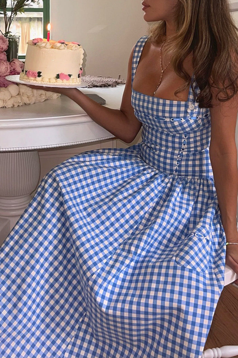 Vestido con escote cuadrado y falda larga