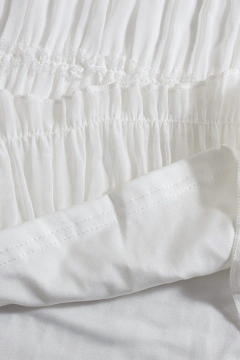 Abito con scollo all’americana e schiena scoperta