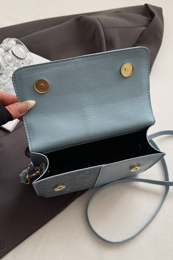 Mini borsa a mano con stile elegante e casual