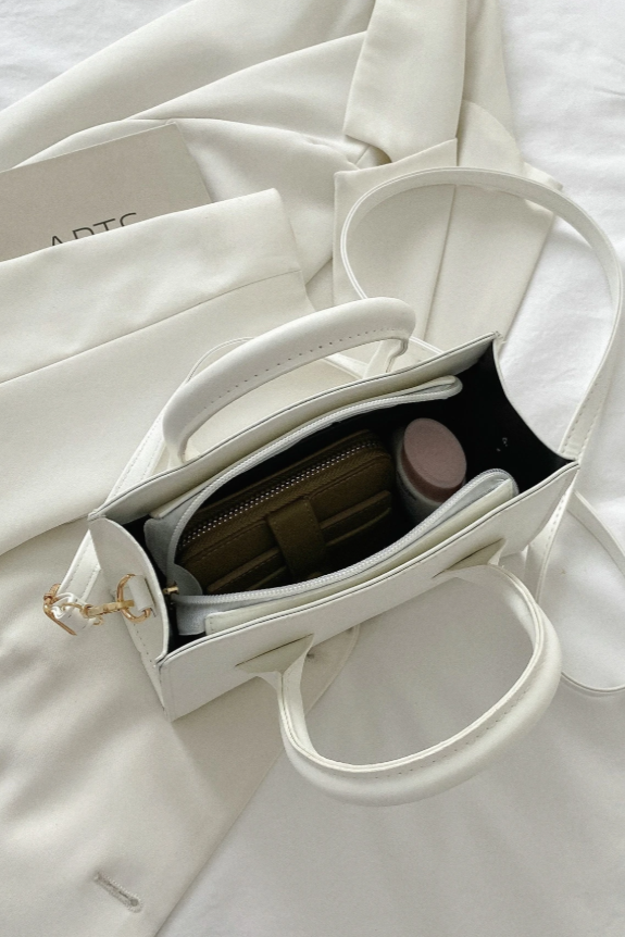 Borsa quadrata piccola a tracolla con zip