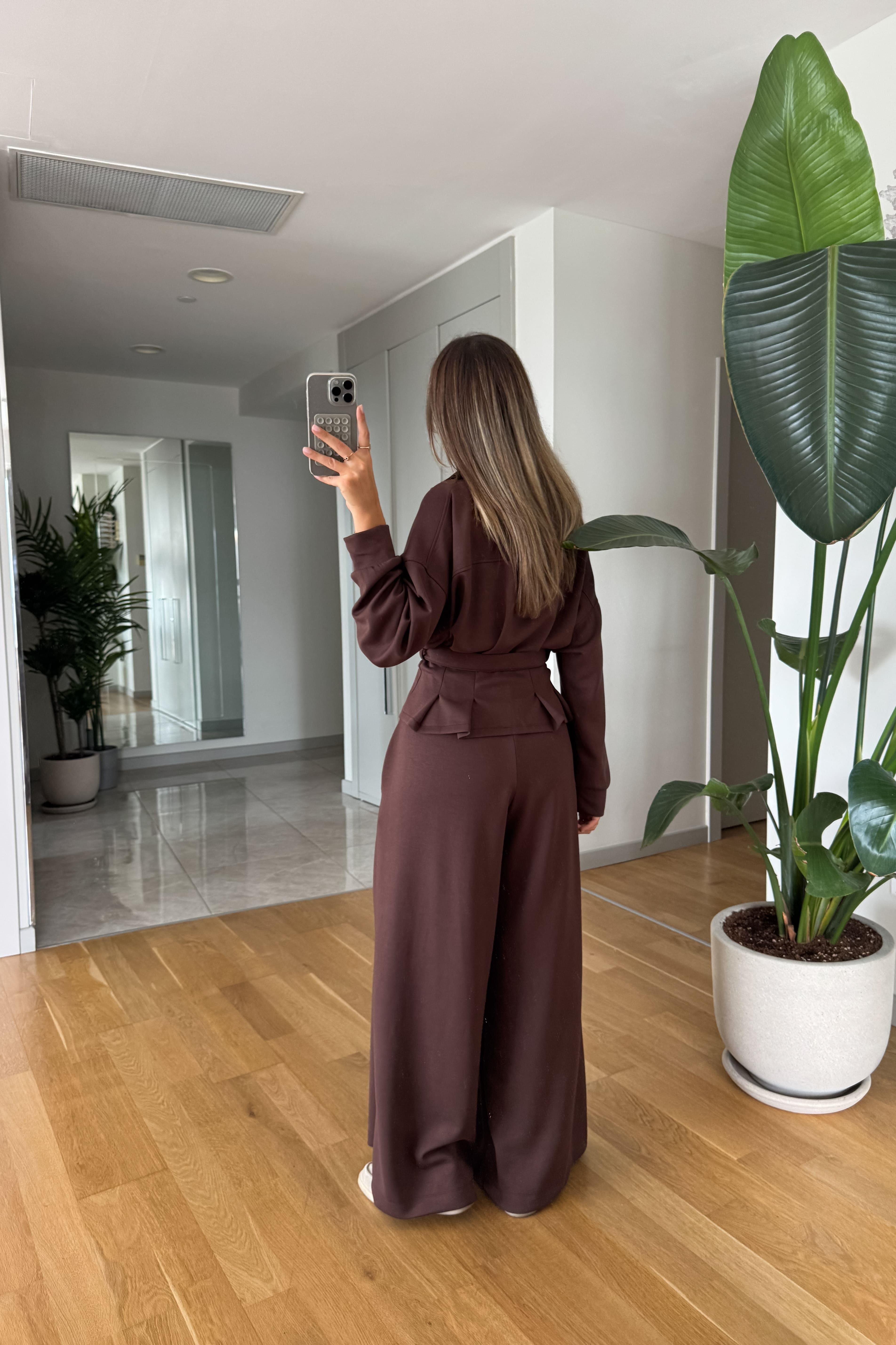 Completo in modal con cintura