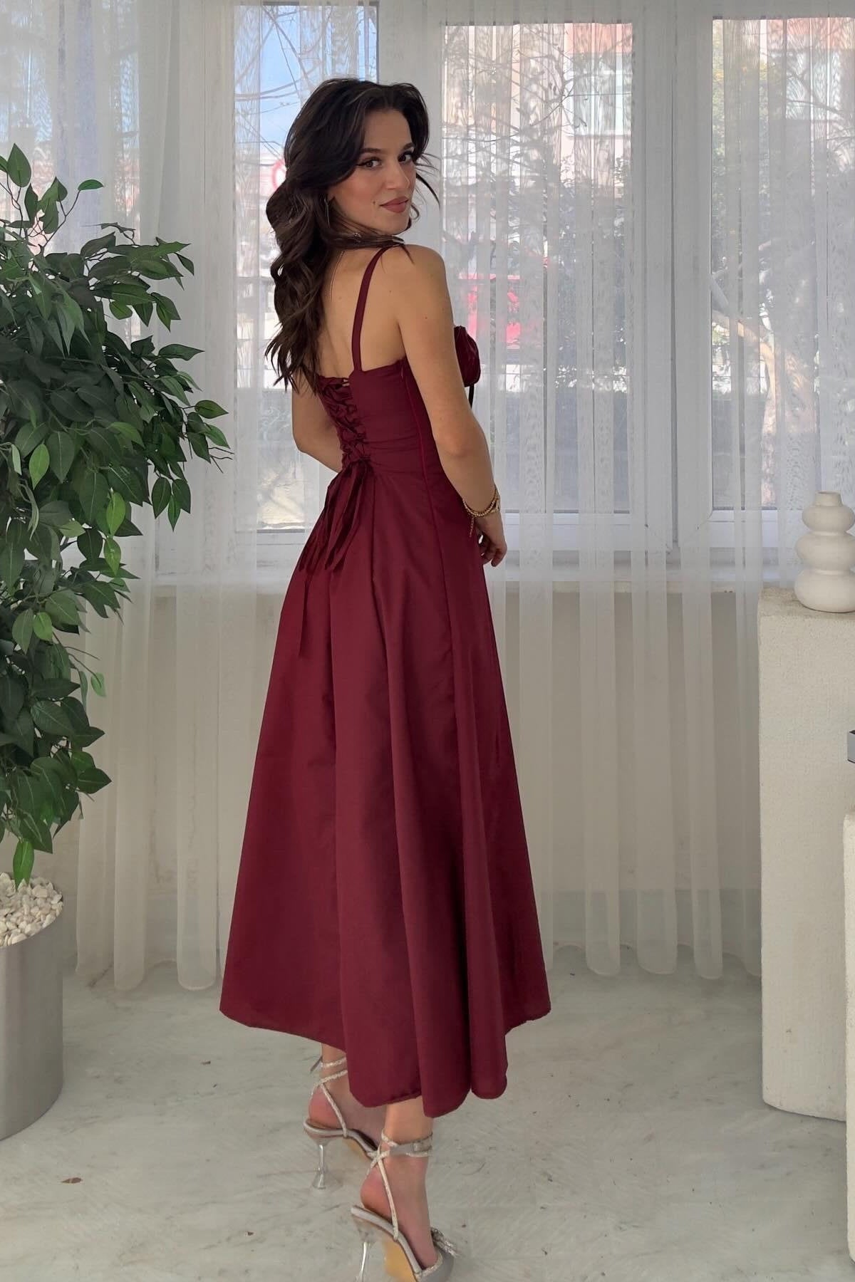 Vestido largo con abertura lateral