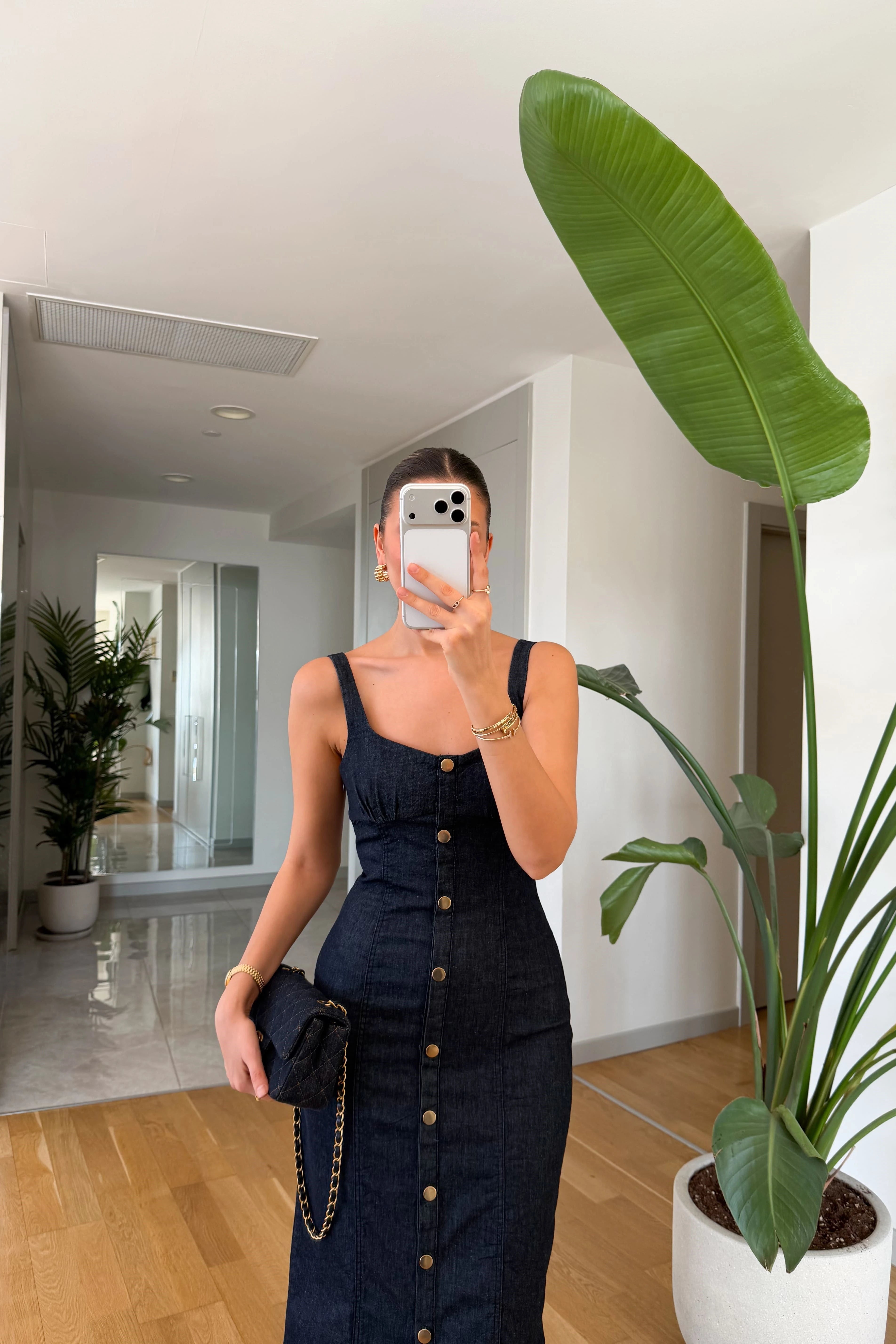 Abito in denim con spalline e bottoni