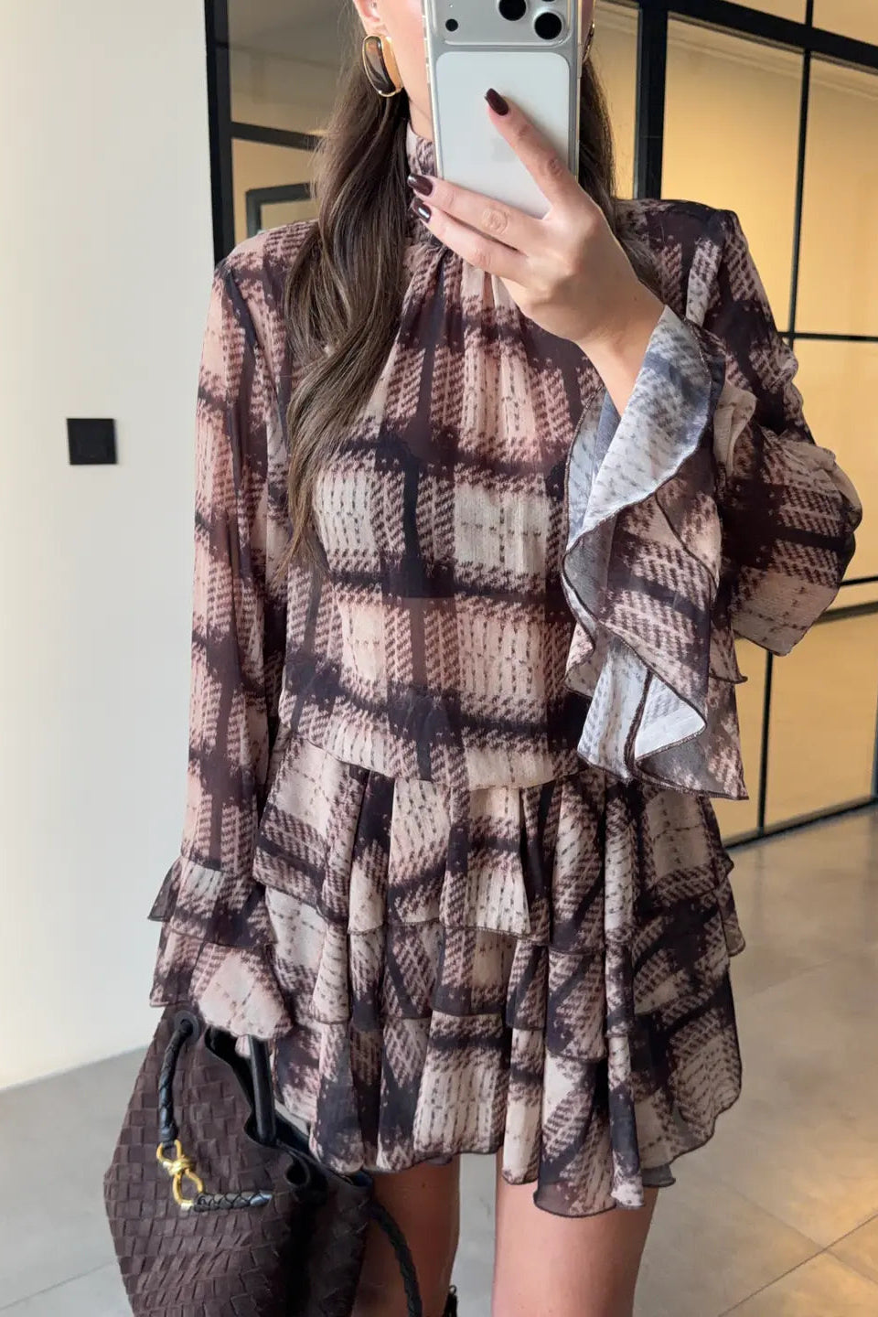 Vestido mini de tul a cuadros con volantes