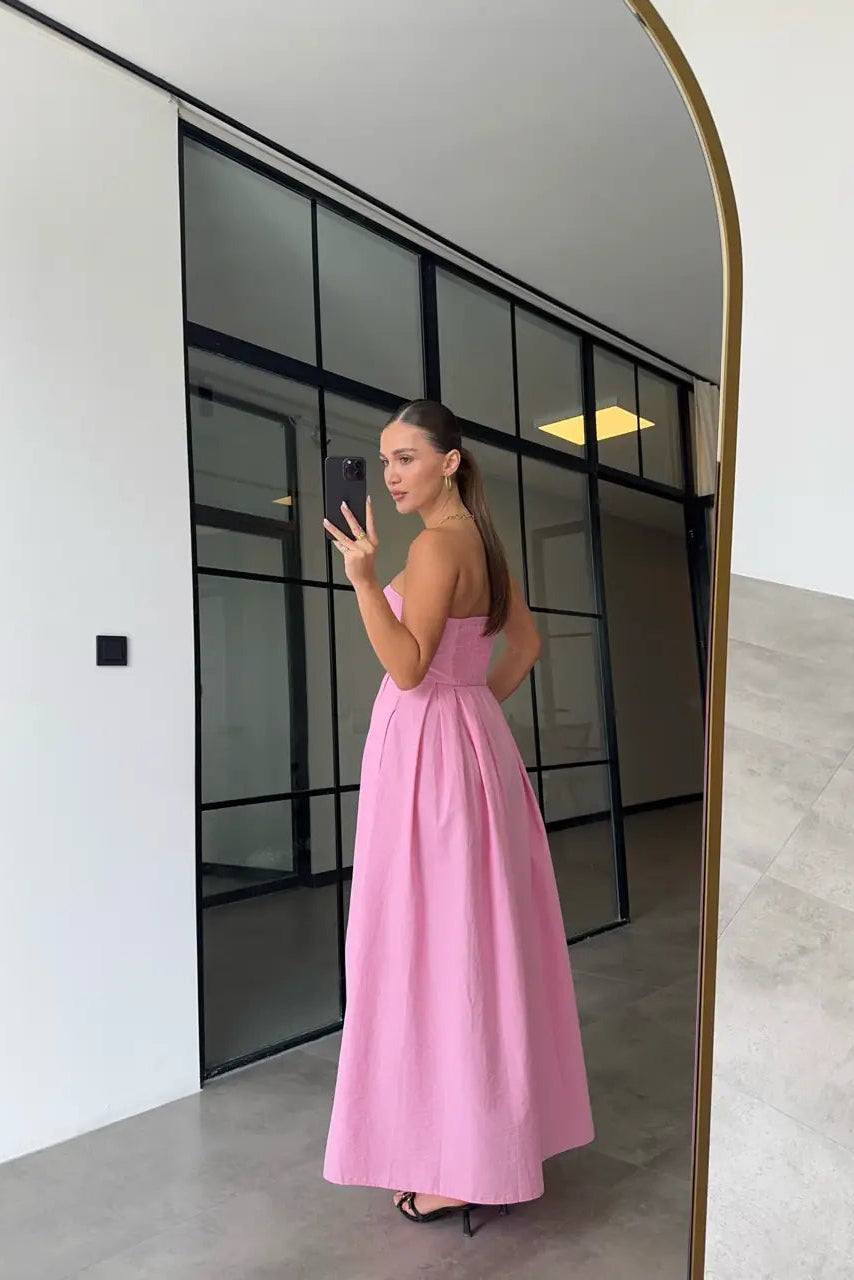 Vestido sin tirantes con bolsillos en tejido tipo paracaídas