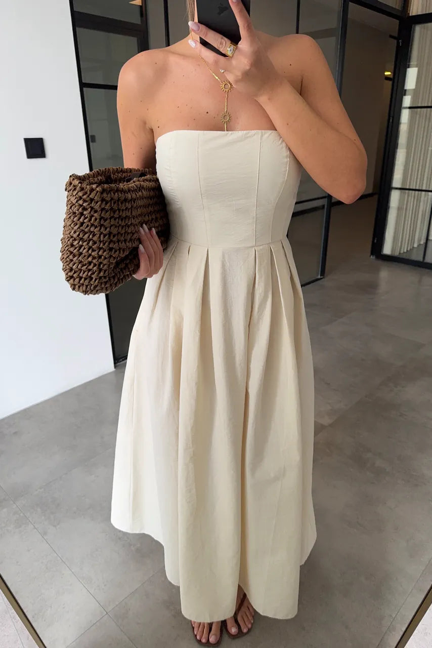 Vestido sin tirantes con bolsillos en tejido tipo paracaídas