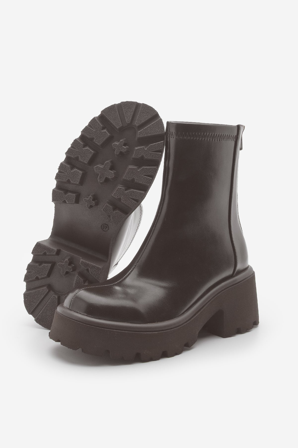 Stivaletto da donna con tacco largo