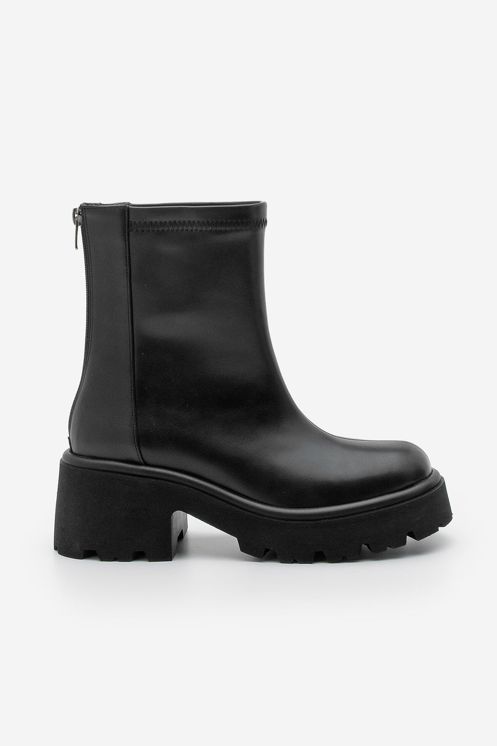 Stivaletto da donna con tacco largo