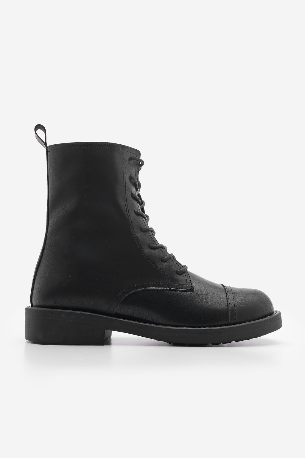 Stivaletto da donna quotidiano con lacci e zip