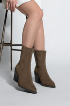 Women's Pointed Toe Western Boots