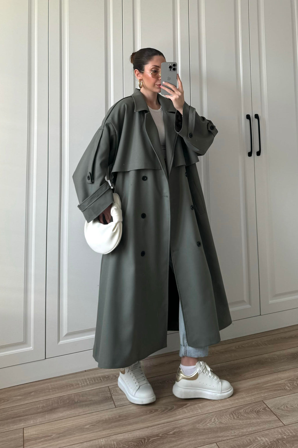 Trench di alta qualità con fodera e gonna lunga