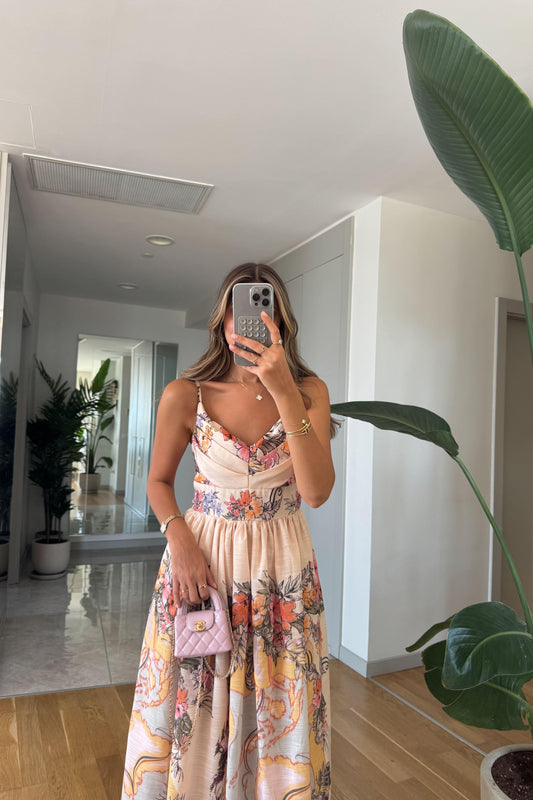 Vestito in lino a fiori con spalline